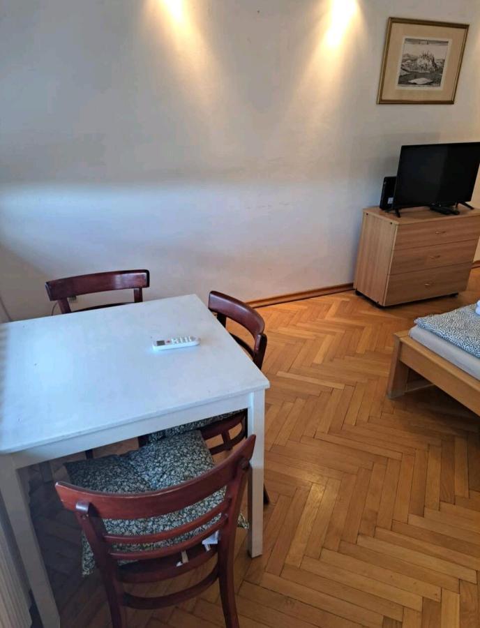 Apartman Milica 2023 Belgrade Extérieur photo
